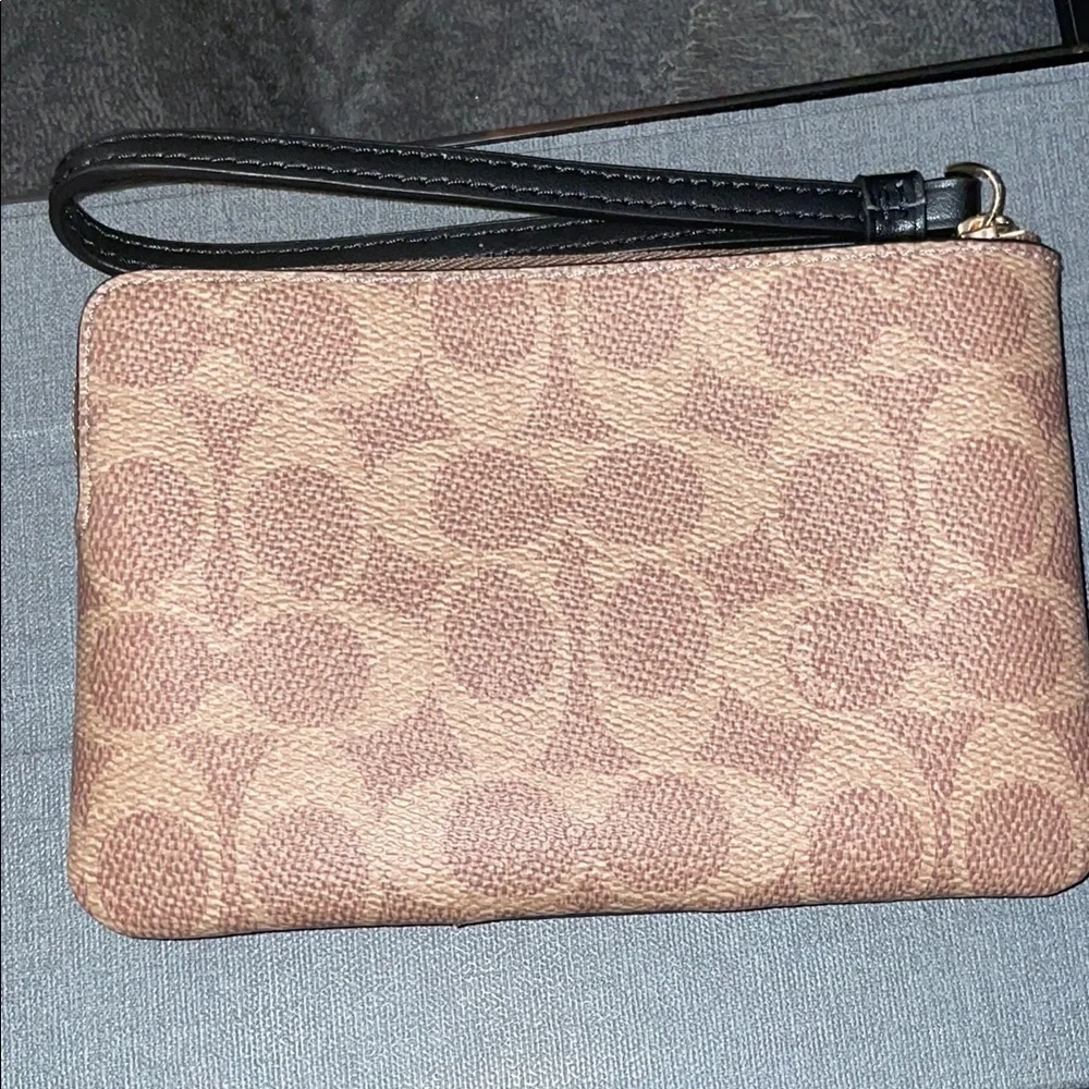 Coach Signature Wristlet in Tan and Black NWOT